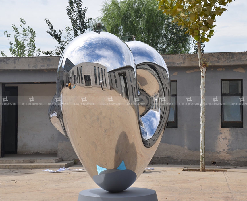Hand-forging-Mirror-stainless-steel-sculpture-contemporary-artwork.jpg