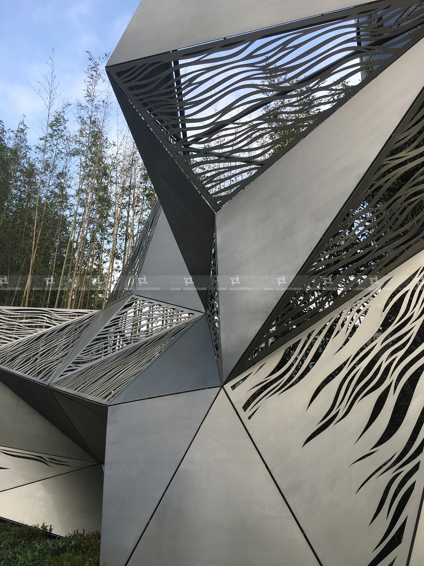 Stainless steel facade, curved shape Hyperboloid facading-mirror-steel.jpg