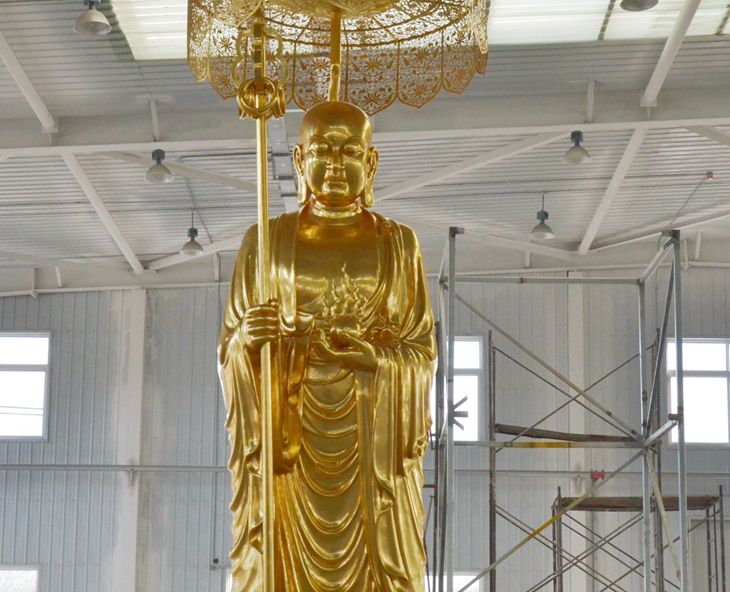 Gold leaf Ksitigarbha Buddha sculpture,贴金地藏王菩萨雕塑
