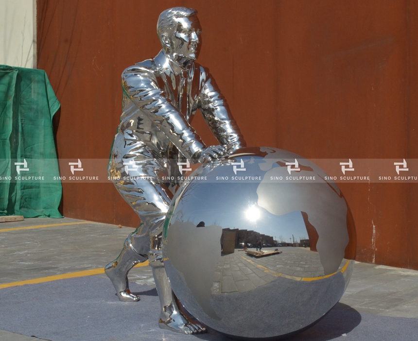 custom-mirror-polished-stainless-steel-figure-statue
