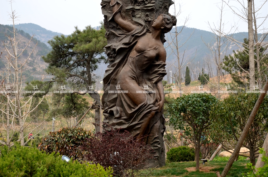 Patina-Bronze-Park-Sculpture-Site-Installation
