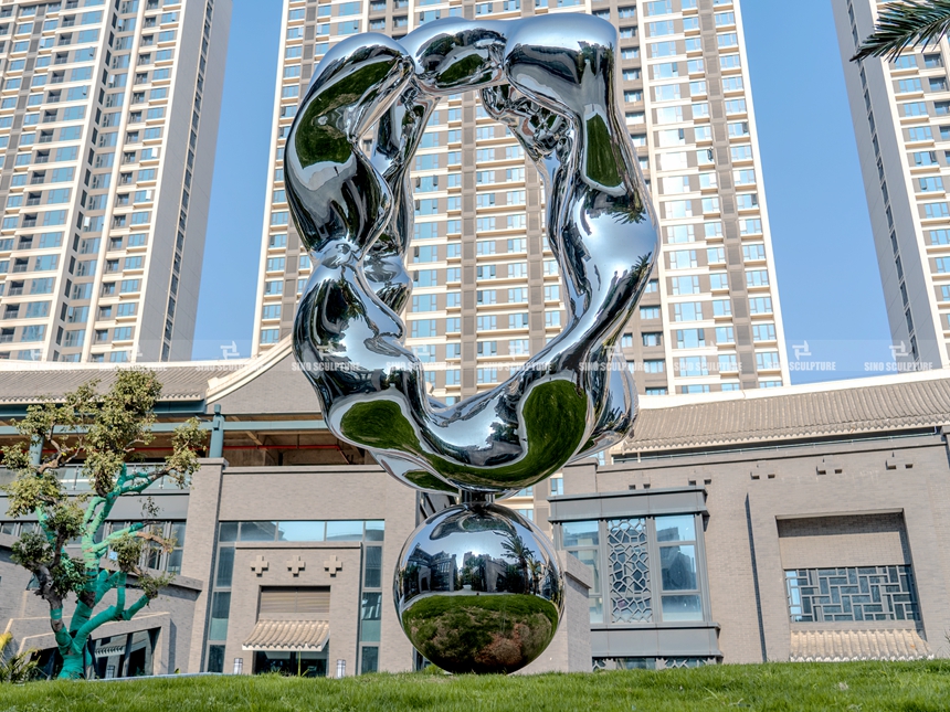 Mirror-Polishing-Stainless-Steel-Symbol-Sculpture-Site-Installation