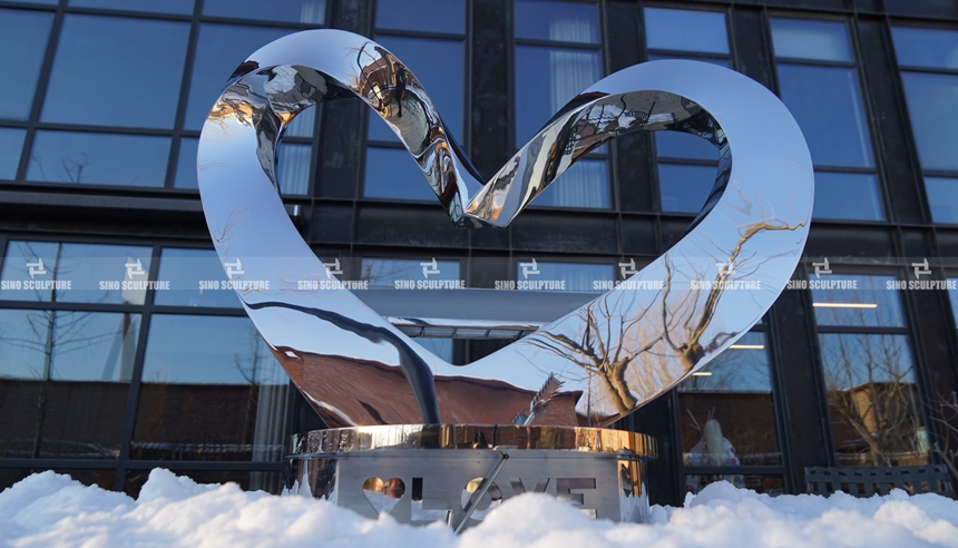 Mirror-Polished-Stainless-Steel-Tradition-Heart-Sculpture-Completion