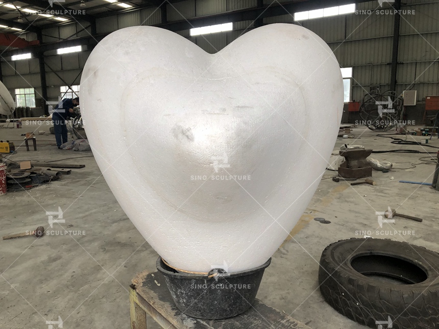 Mirror-Polished-Stainless-Steel-Heart-Shped-Sculpture-Hard-Foam-Model